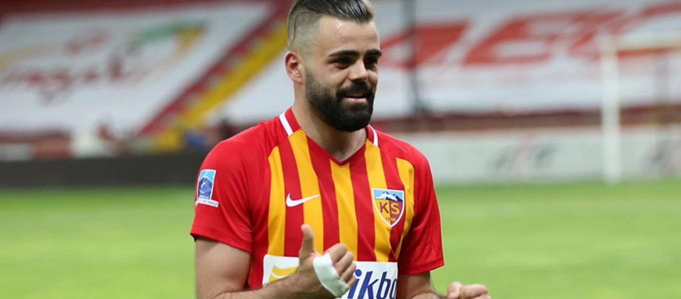 Απίστευτο και όμως... τουρκικό: Η Καϊσέρισπορ έστειλε χρόνια πολλά σε παίκτη της και λίγη ώρα μετά... τον απέλυσε (φώτο)